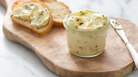 recipe image Το ιδανικό Spread για τις φρυγανιές σας!