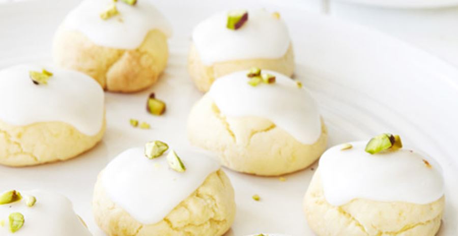 recipe image Crisp Lemon Biscuits