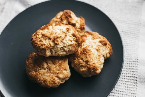 recipe image Buttermilk Scones with Orange and Cinnamon Spread