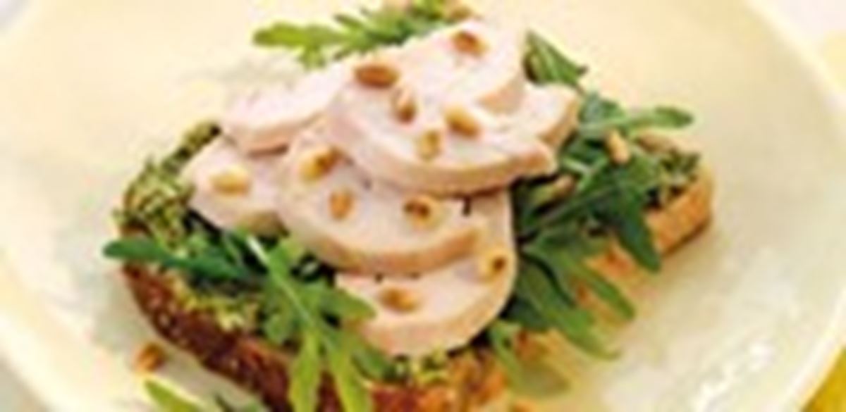 recipe image Chicken and Pesto Open Sandwich