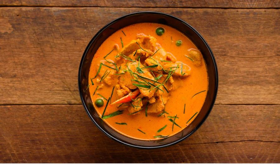 recipe image Rode curry met kip en groenten