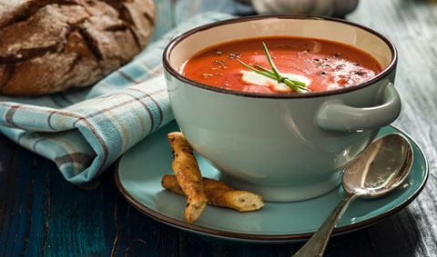 recipe image Tomatensoep met roggebrood