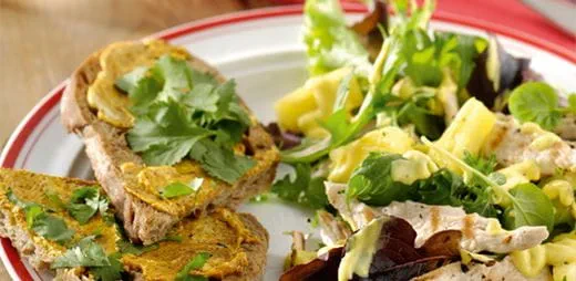 recipe image Salade met gegrilde kalkoen en ananas