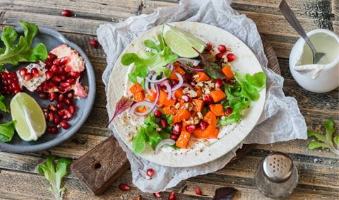 recipe image Zoete-aardappelwrap met yoghurtdressing