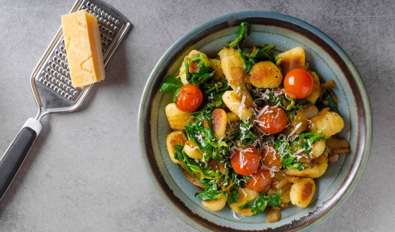 recipe image Aardappelgnocchi met spinazie en tomaatjes