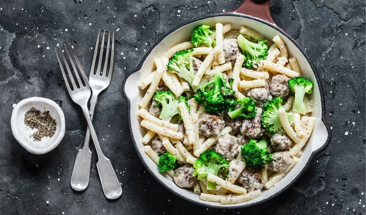recipe image Macaroni met broccoli en gehaktballetjes