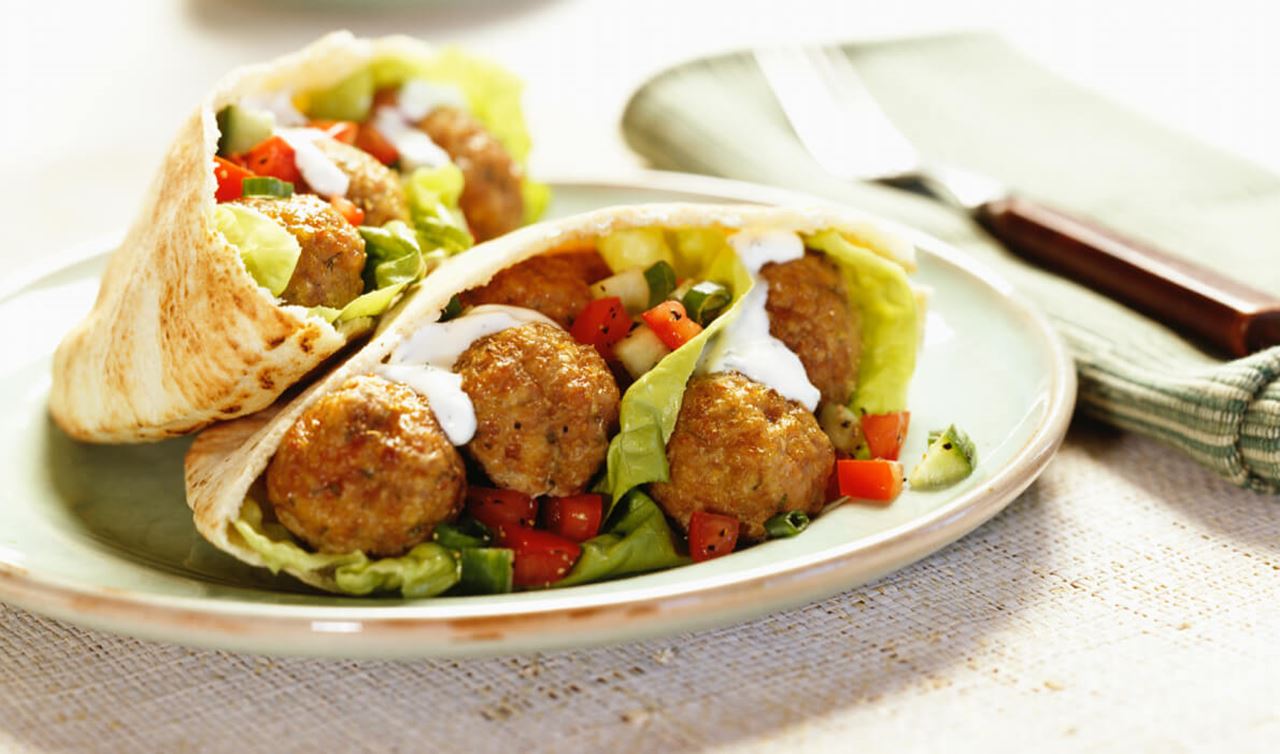recipe image Pita met falafel en groenten