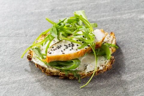 recipe image Geroosterd brood met kip