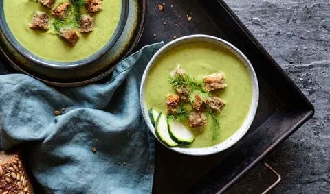 recipe image Courgettesoep met volkorencroutons