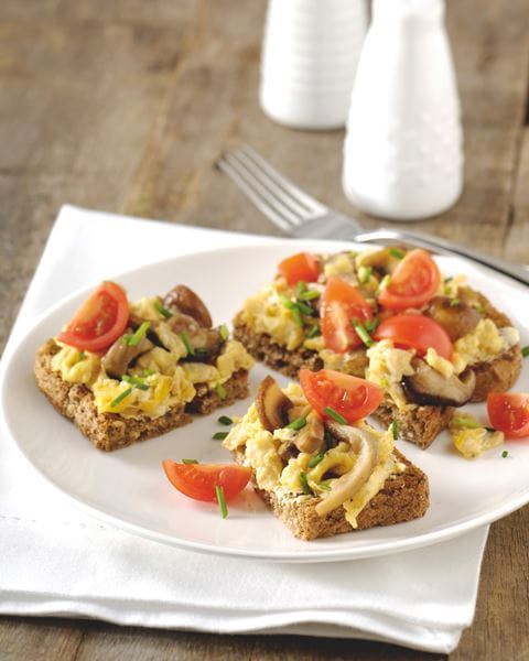 recipe image Toast champignon met roerei