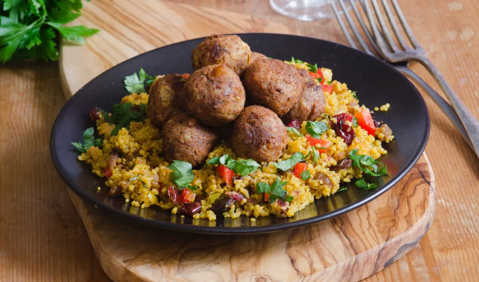 Kruidige couscous met falafel